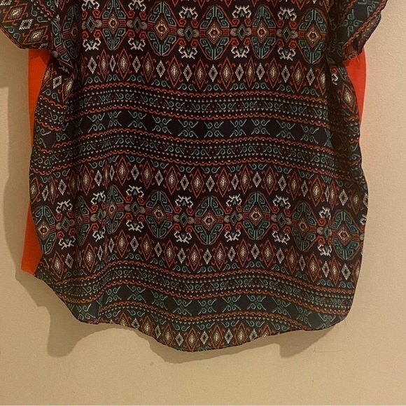 UMGEE Cover Up Women’s Orange Back Sheer Buttons Top Size L Cap Sleeves - Picture 3 of 9